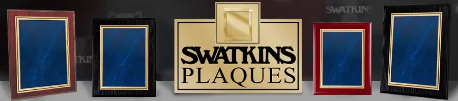 Plaques with Struts Banner
